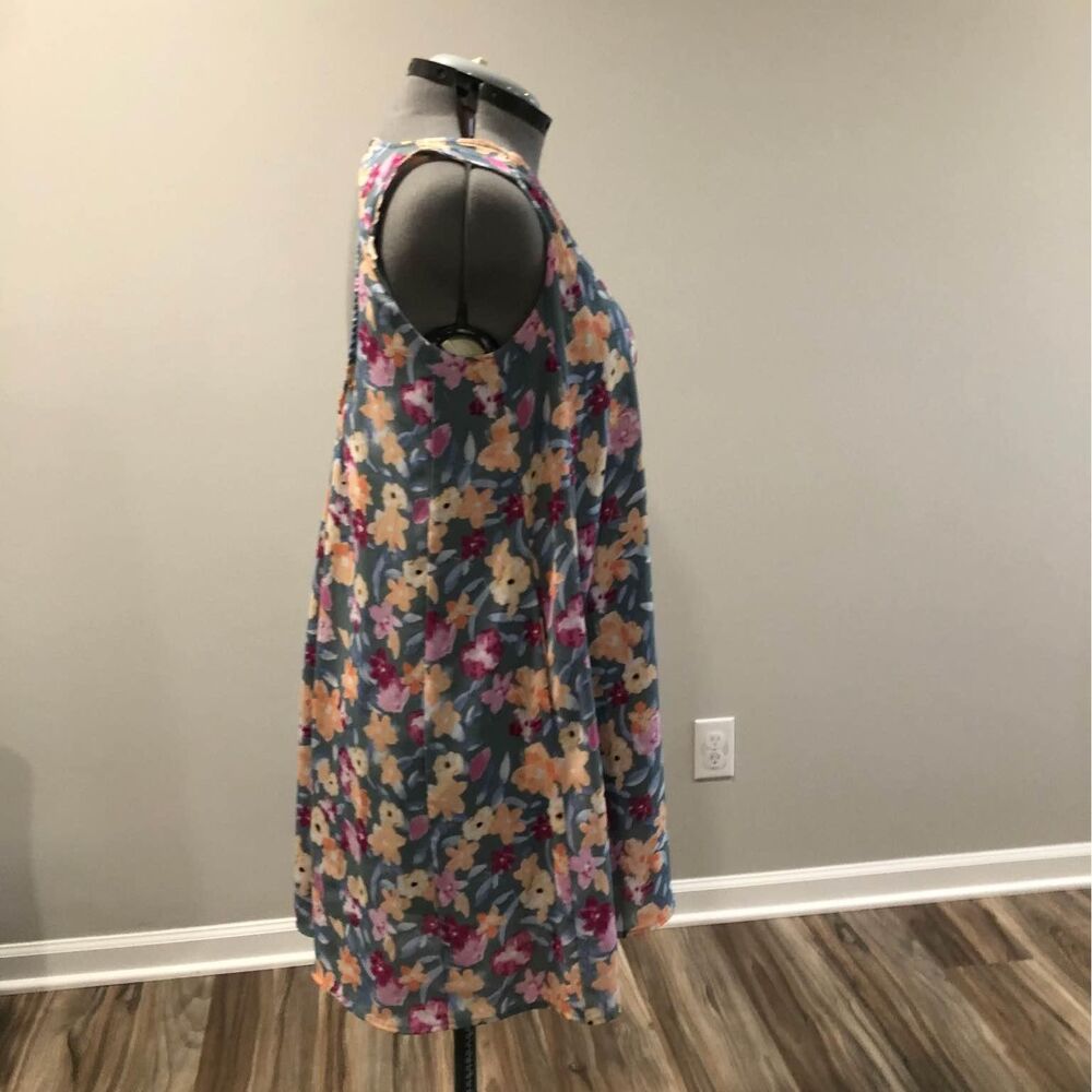 Medium Boutique Peach Love Sleeveless Floral Print Open Back Tunic dress C3712 - Picture 4 of 6